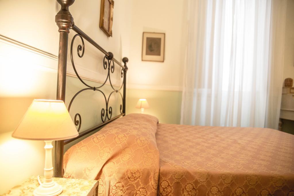 Residenza Maritti Classic Rooms Roma Exterior foto